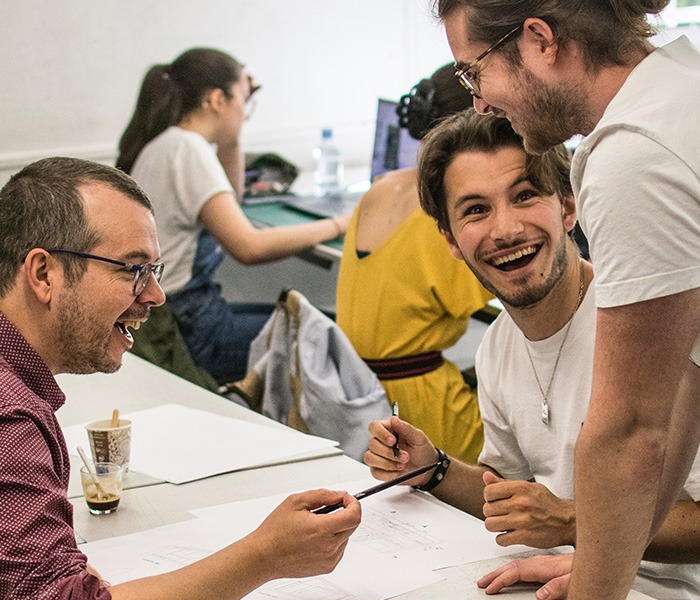 Étudiants de l'École Bleue en collaboration entreprise pour un projet